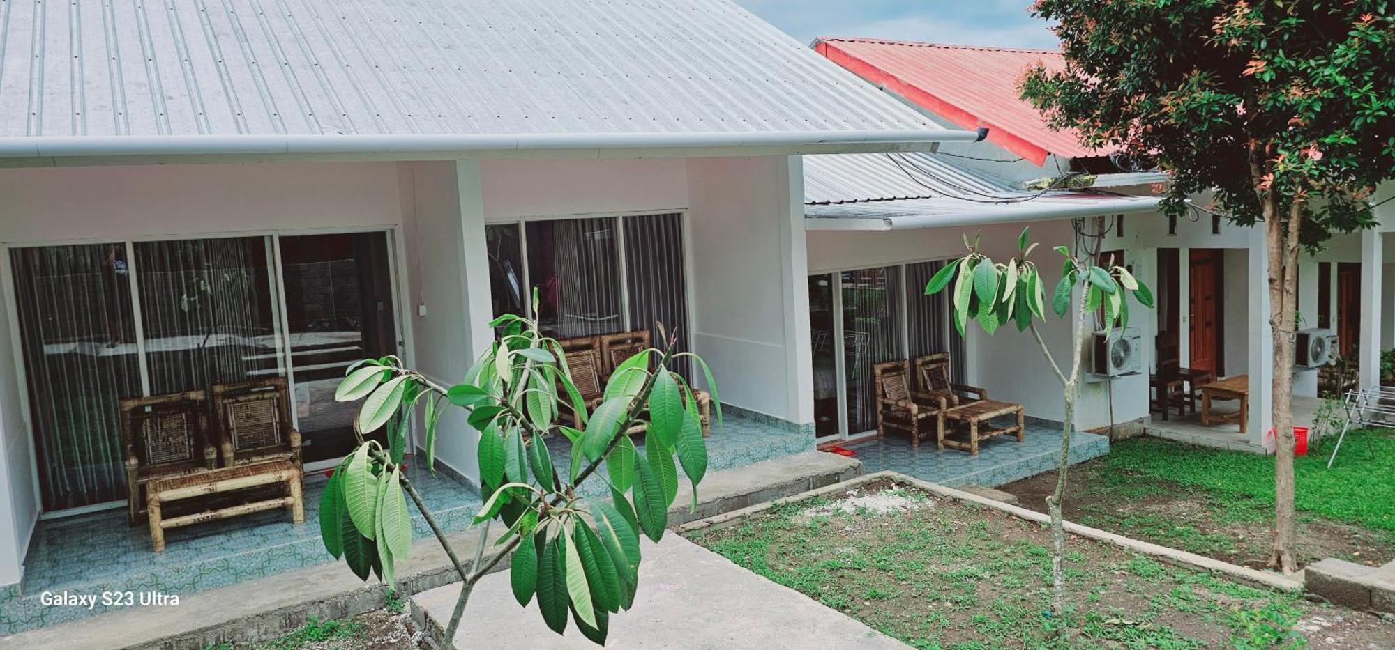 Pondok Guru Bakti Cottage 세나루 외부 사진